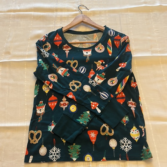 Old Navy Christmas Pajama Top Size Large - Picture 2 of 5